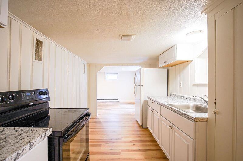 2385 Westfield St - Photo 2 of 8