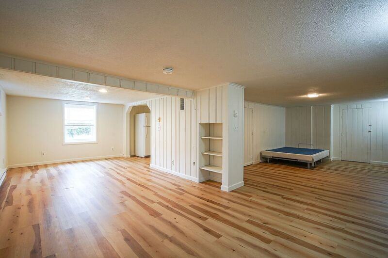 2385 Westfield St - Photo 6 of 8