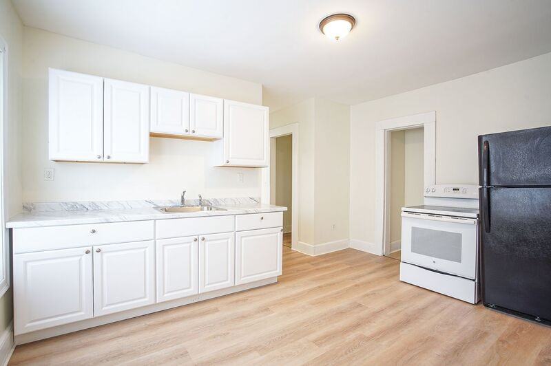 87 Quincy St #2R - Photo 2 of 10