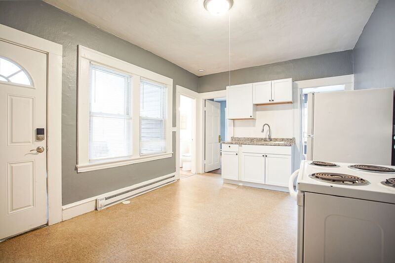 72 Kensington Ave #2L - Photo 4 of 13