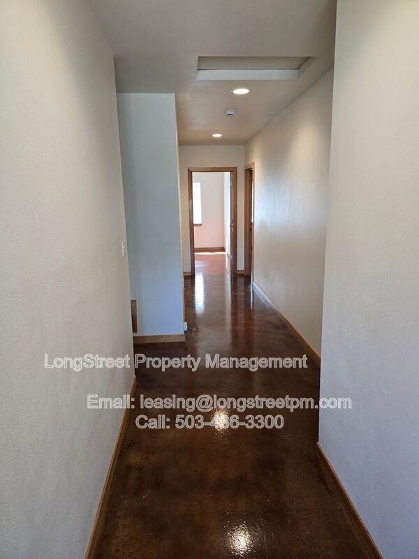132 Sw Avery Ave #103 - Photo 5 of 27