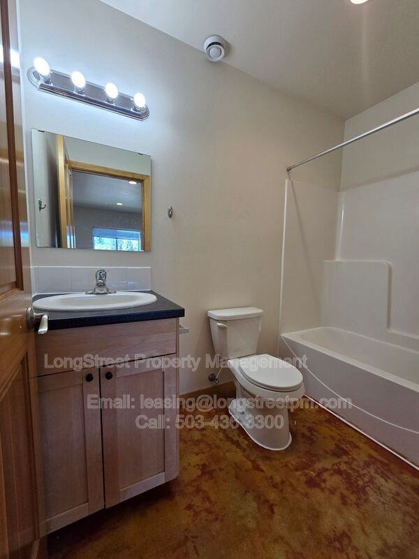 132 Sw Avery Ave #103 - Photo 7 of 27