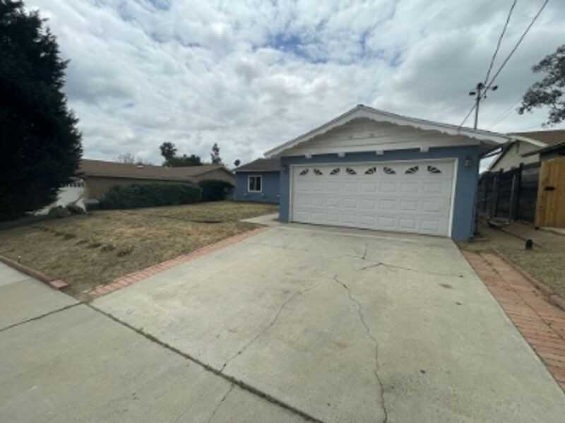 1349 Taft St - Photo 3 of 20