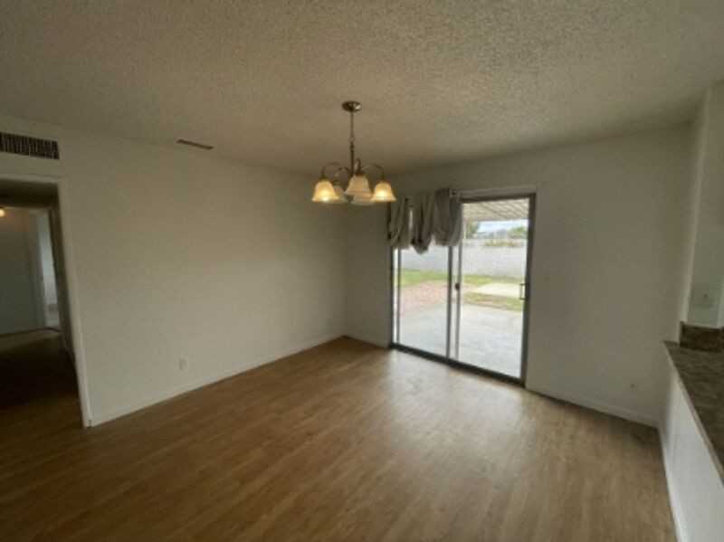 1349 Taft St - Photo 5 of 20