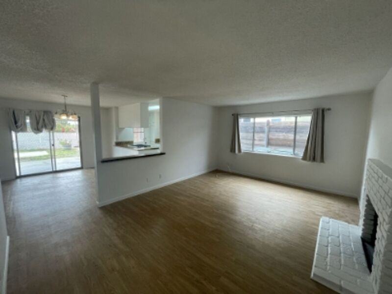 1349 Taft St - Photo 6 of 20