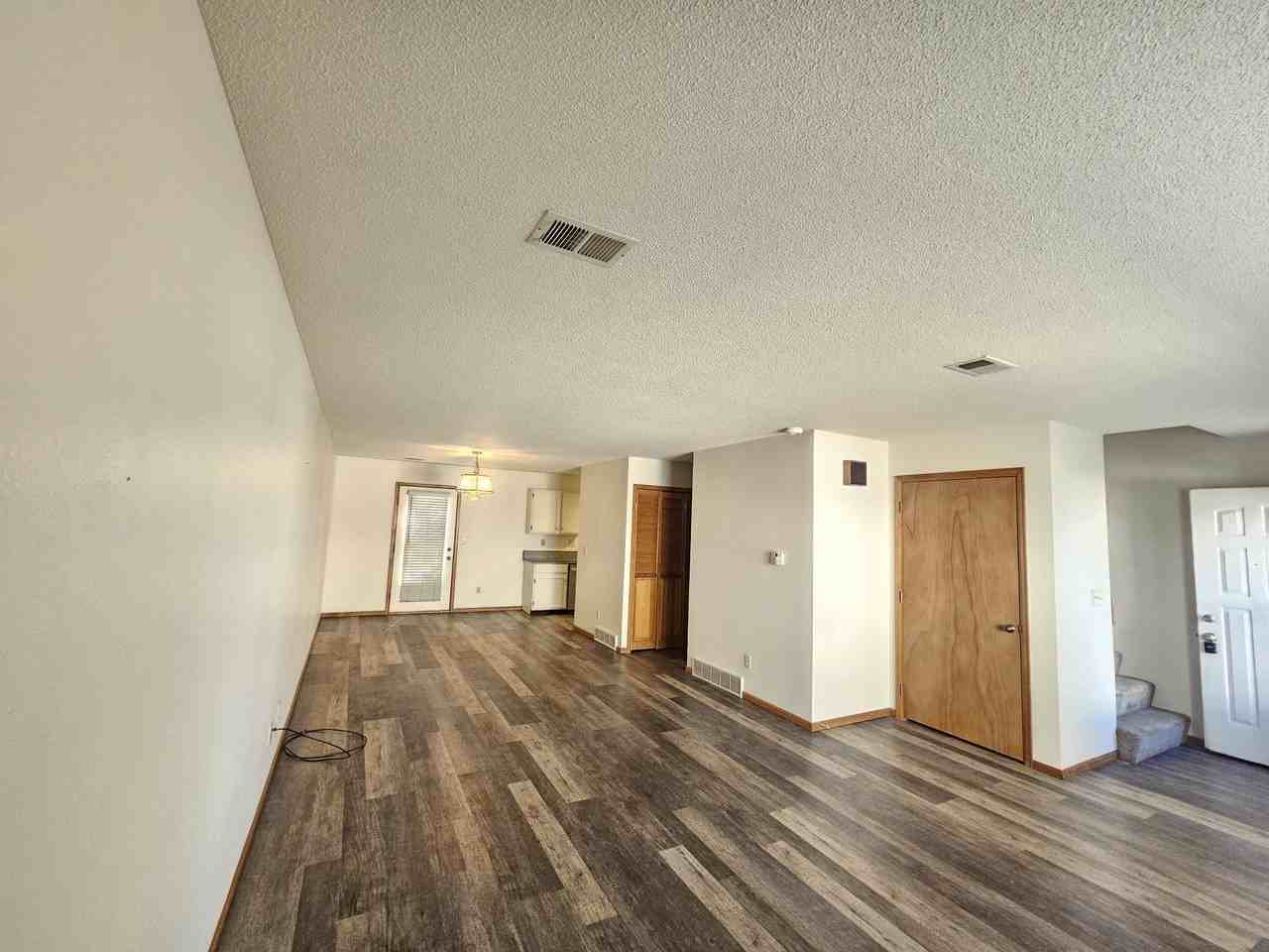 4323 W 9th Street Rd #19 - Photo 3 of 18