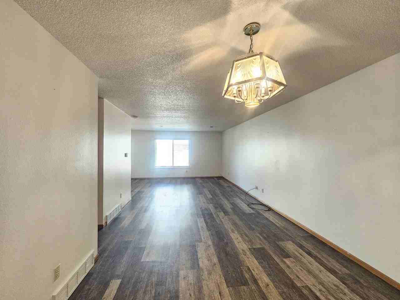 4323 W 9th Street Rd #19 - Photo 4 of 18