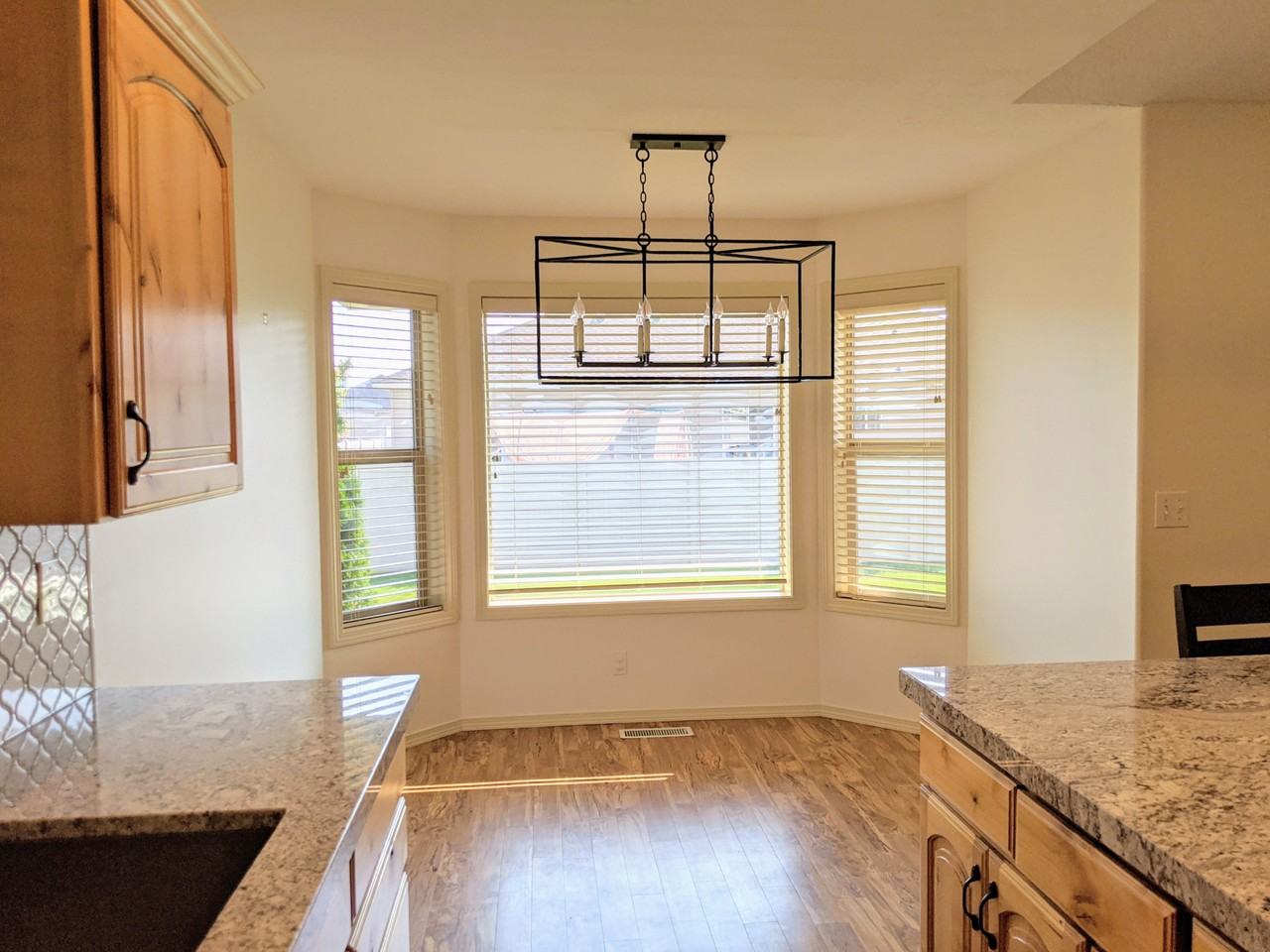1760 Strawberry Pl - Photo 6 of 17