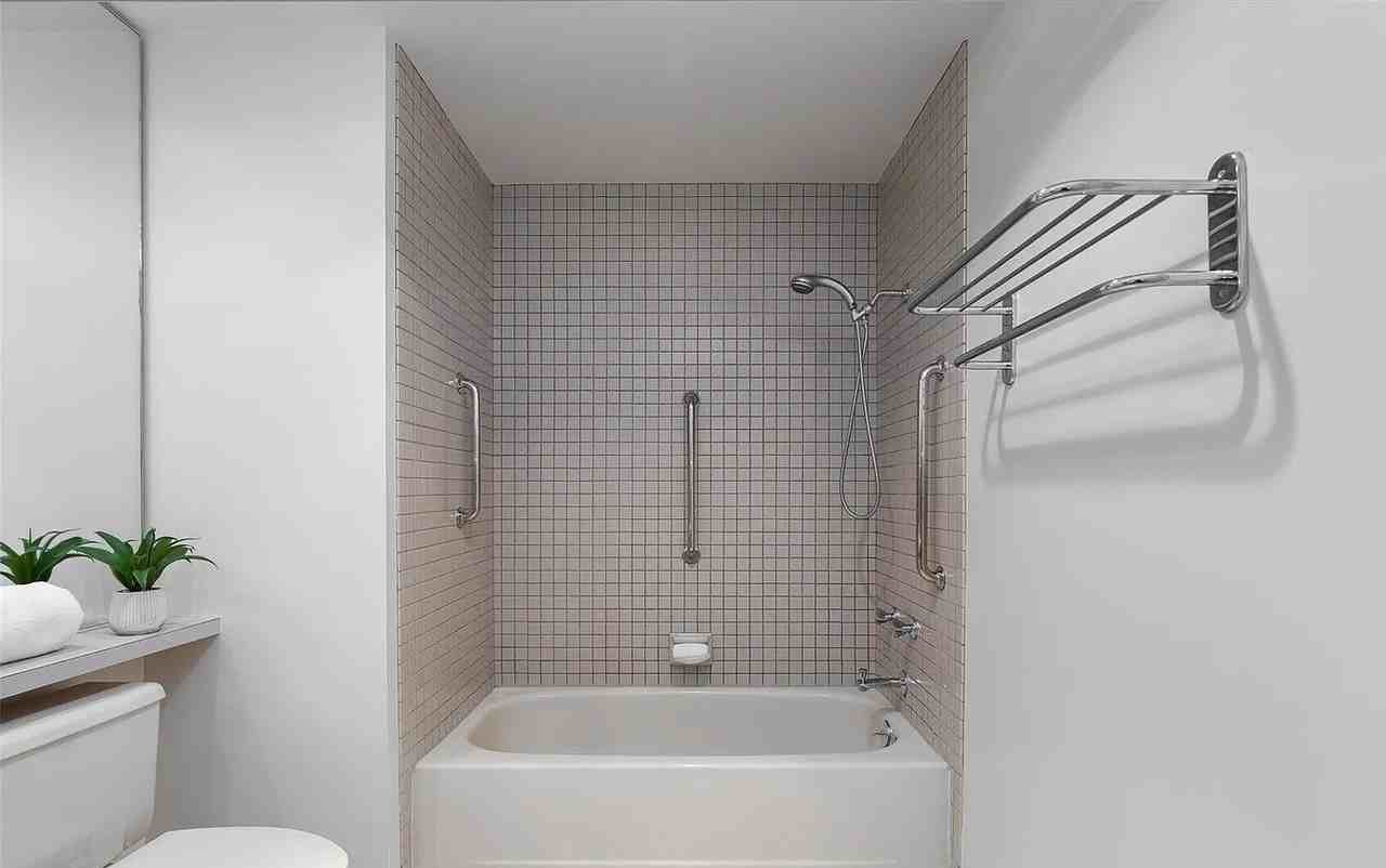98 Union St #408 - Photo 3 of 8