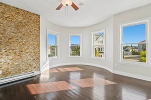 featured image of 52 Providence St