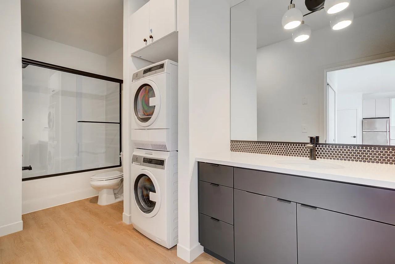 2510 Se 29th Ave - Photo 2 of 6