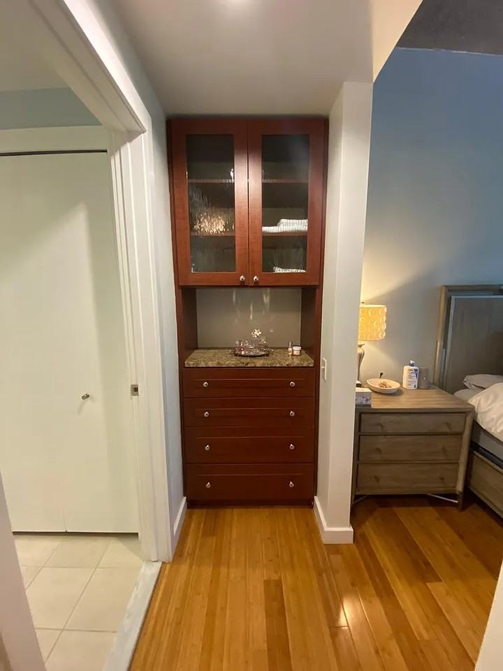 317 Vine St - Photo 5 of 9