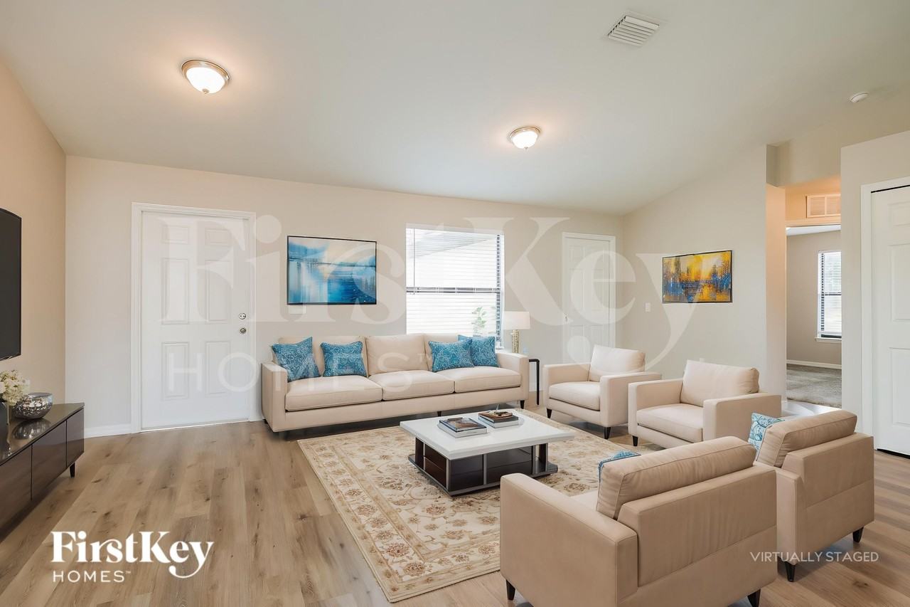 3008 45th St Sw - Photo 4 of 18