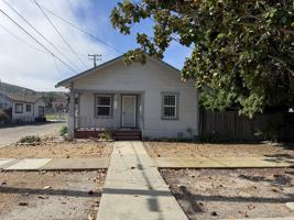 featured image of 212 W Hickory Ave