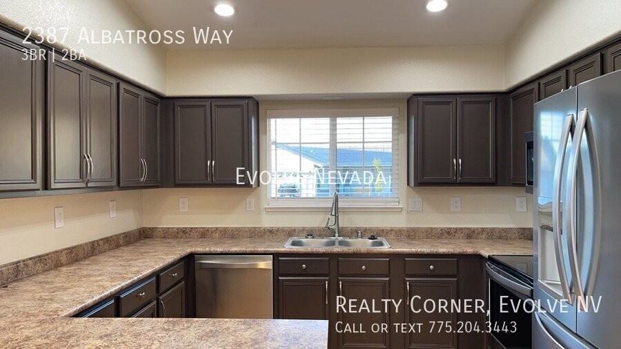 2387 Albatross Way - Photo 5 of 20