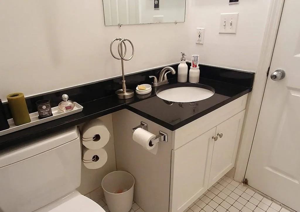 170 Gore St - Photo 2 of 7