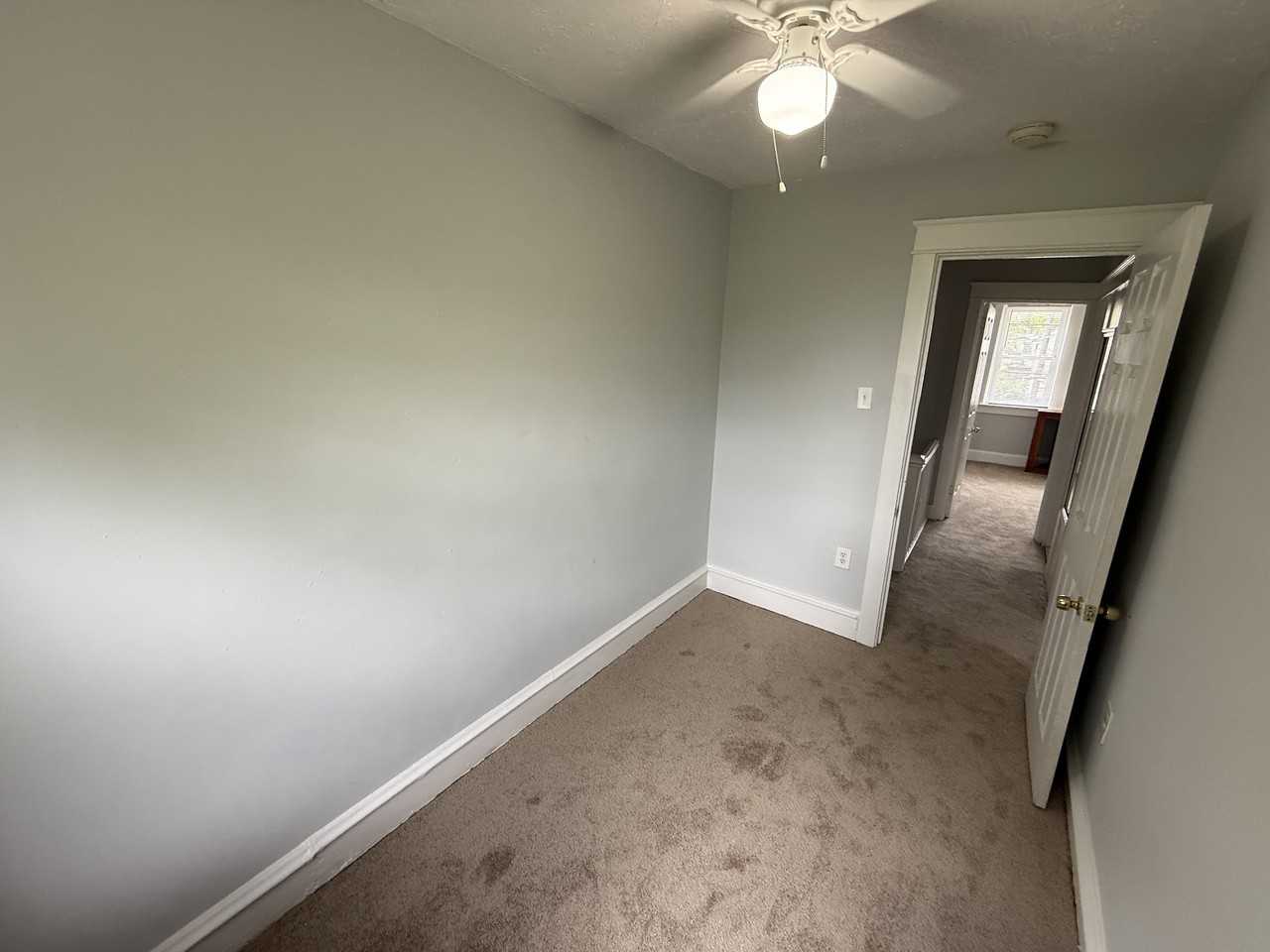 246 N 9th St - Photo 5 of 29