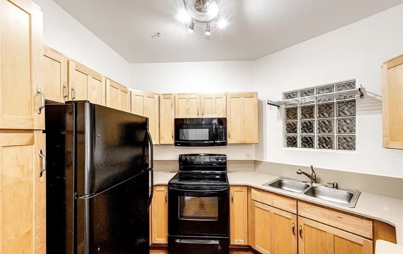 1672 W Canal Cir #431 - Photo 7 of 30