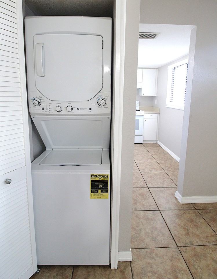 5310 26th St W #1502 - Photo 7 of 15