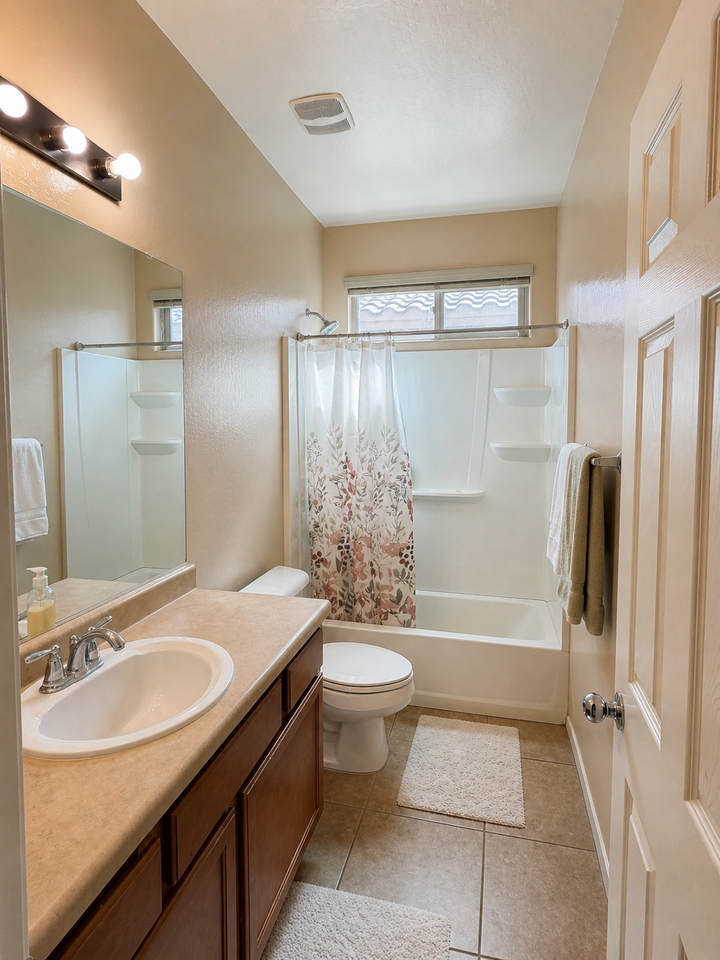 4723 W Gelding Dr - Photo 3 of 7