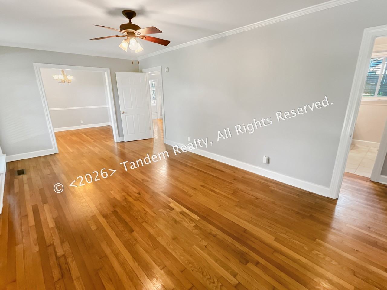 520 Crieve Rd - Photo 4 of 20