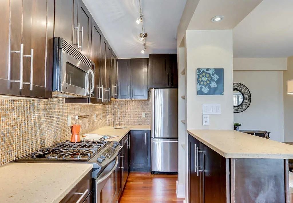 2100 19th St Nw - Photo 4 of 14
