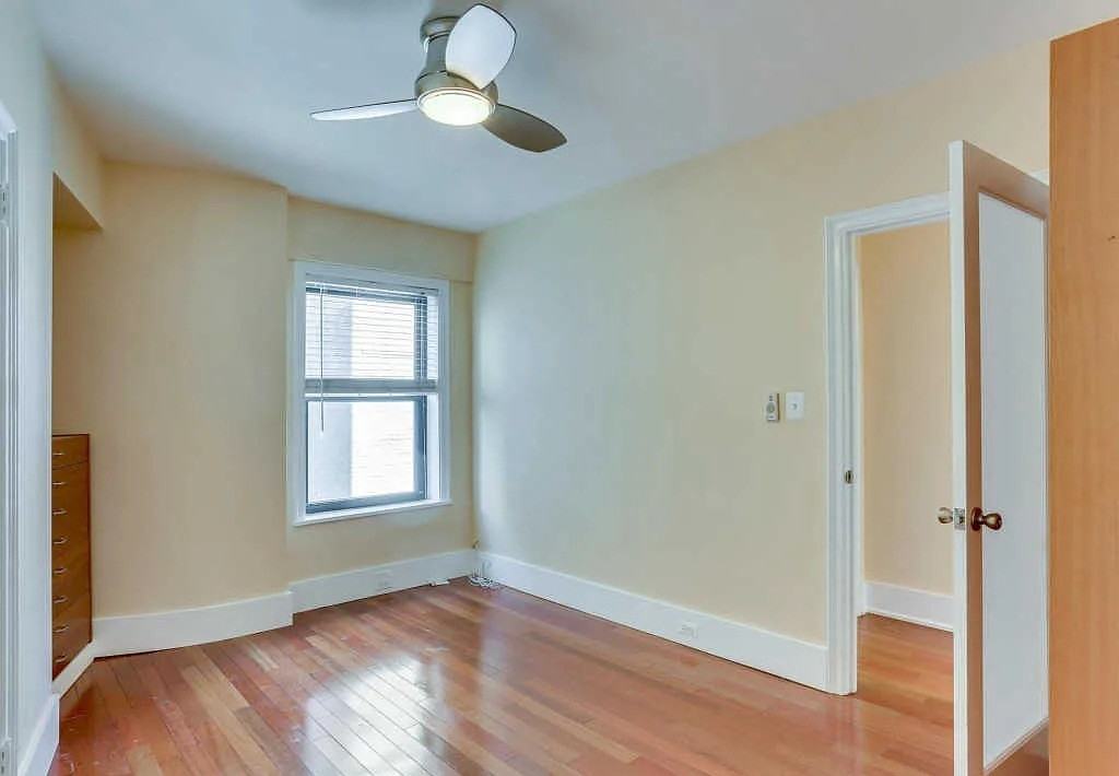 2100 19th St Nw - Photo 6 of 14