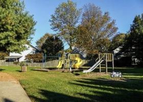 featured image of 284 Stanford Pl