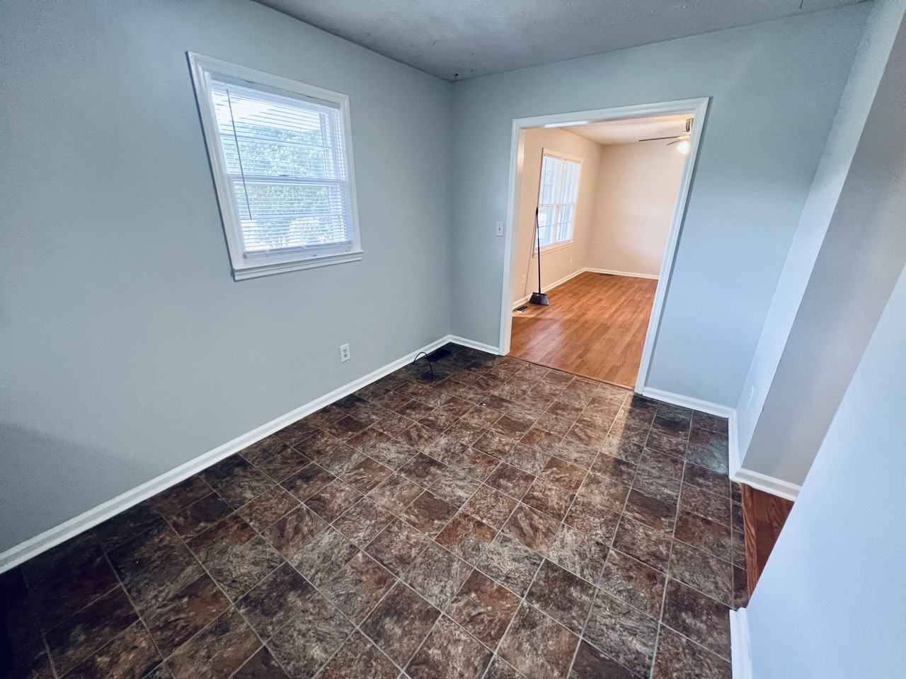 641 Rusty Rd - Photo 5 of 20