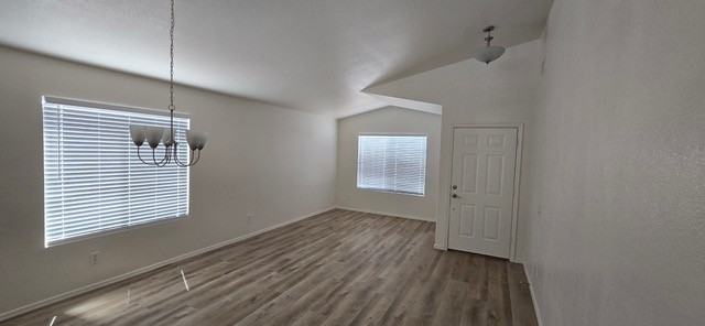 10422 W Windsor Blvd - Photo 2 of 46