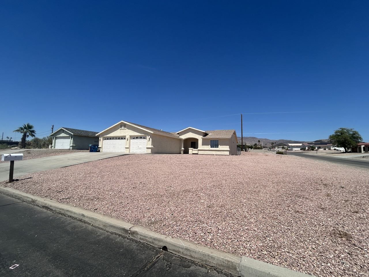 730 Pueblo Dr