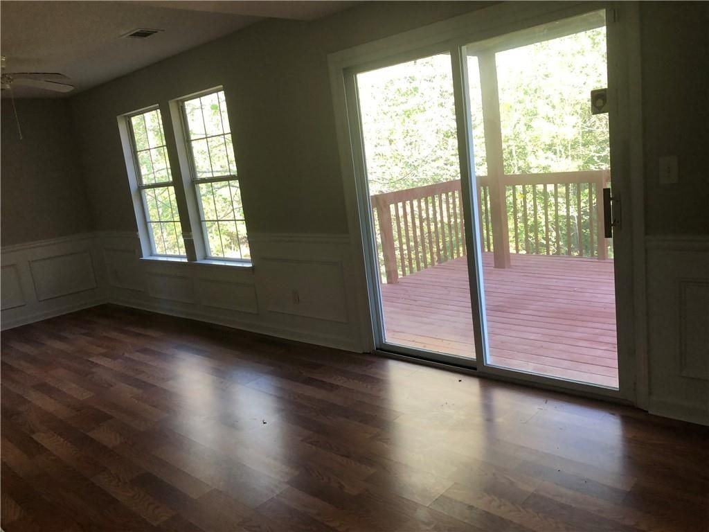 6923 Cave Springs Rd - Photo 5 of 9