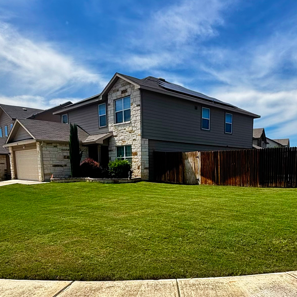 6915 Quantum Loop - Photo 2 of 12