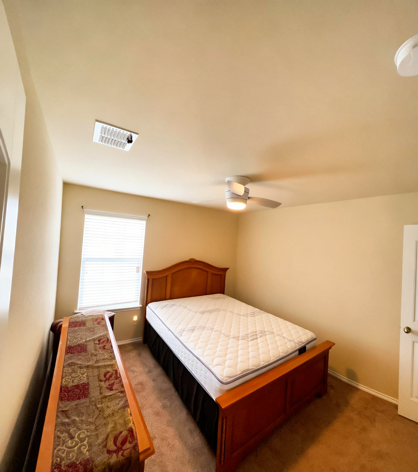 6915 Quantum Loop - Photo 6 of 12