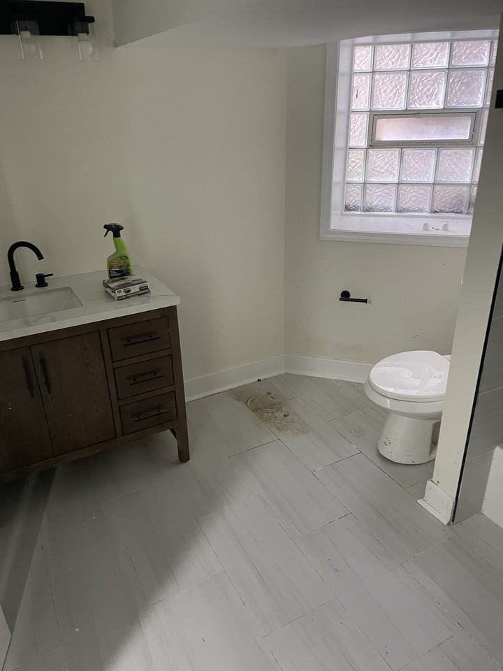 5704 S May St #1 - Photo 5 of 14