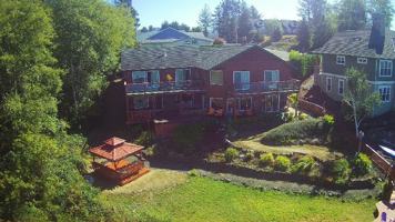 featured image of 3445 Ne 40th Ct #3445