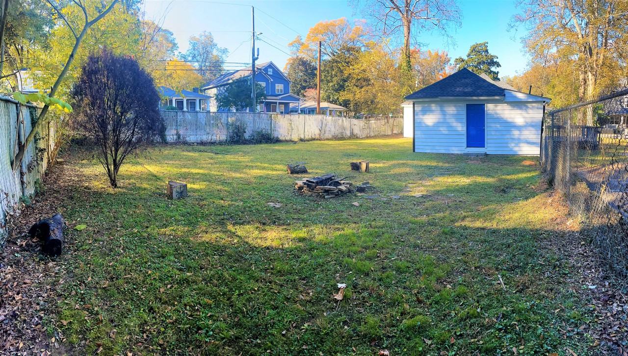 1267 Wylie St Se #NA - Photo 4 of 16