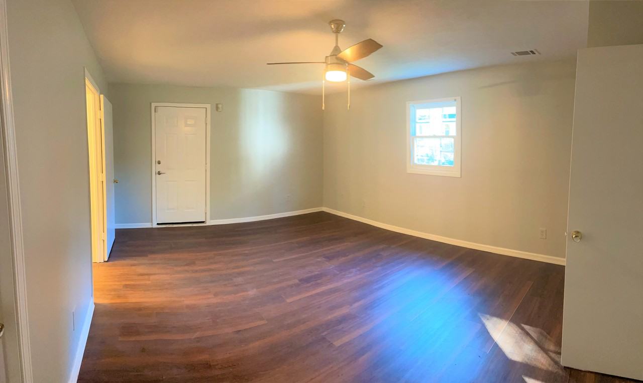1267 Wylie St Se #NA - Photo 6 of 16