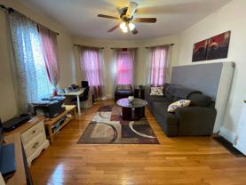 115 Museum St #1R - Photo 1 of 1
