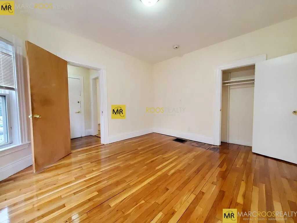 Beacon St #1 - Photo 7 of 16