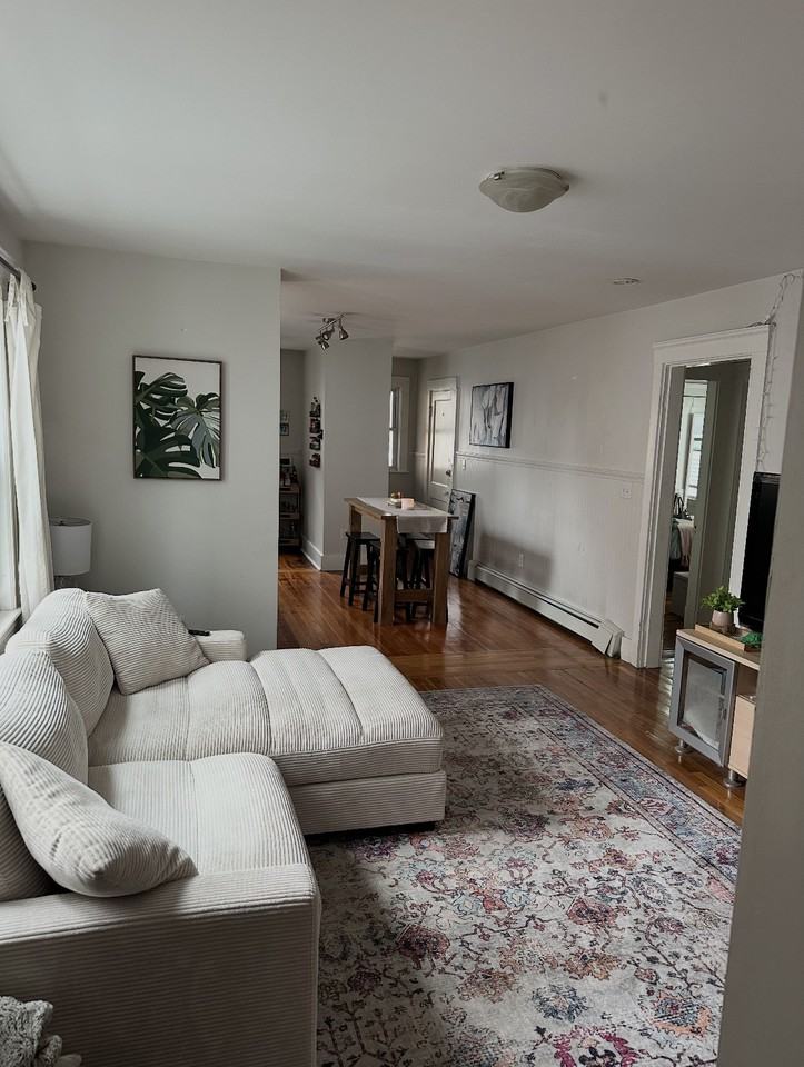 24 Sydney St #1 - Photo 6 of 10