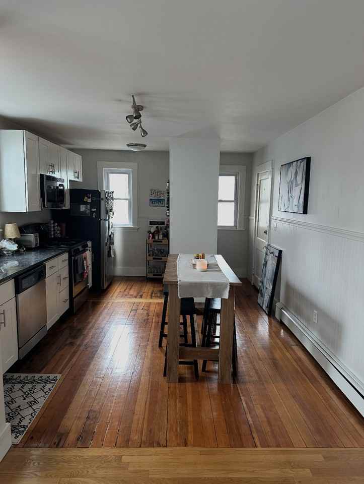 24 Sydney St #1 - Photo 7 of 10