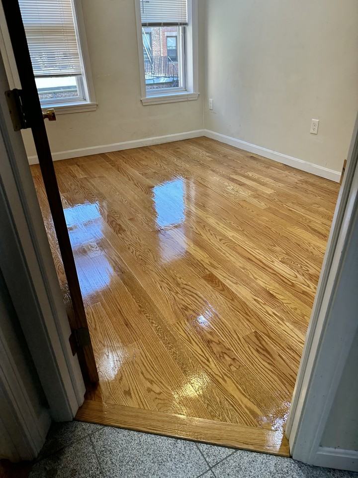 3 Warwick St #1 - Photo 3 of 10