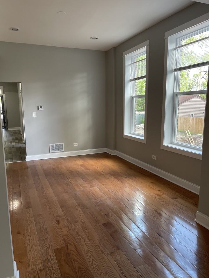 1651 S Homan Ave #1 - Photo 3 of 15