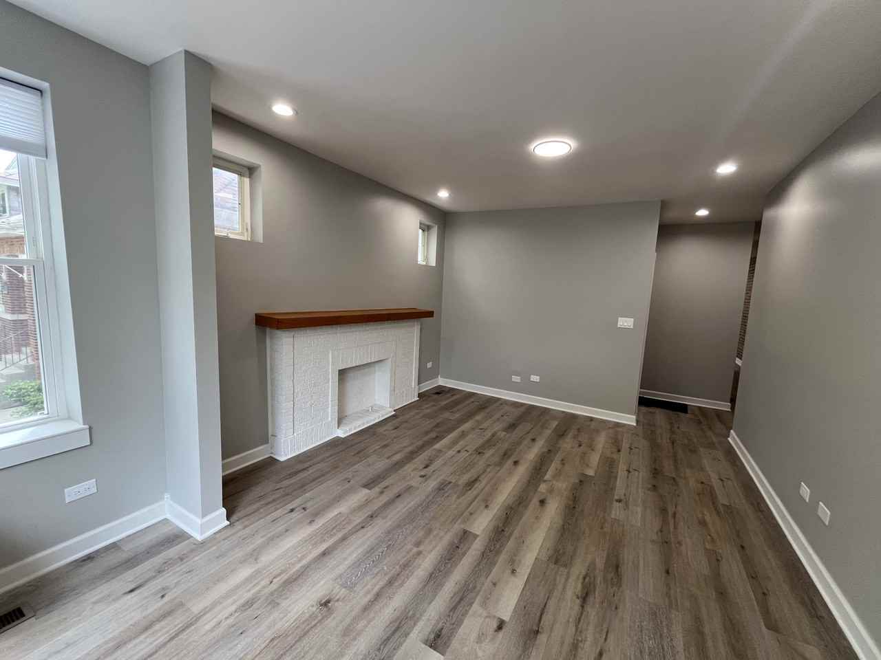 4048 N Richmond St #1 - Photo 3 of 20