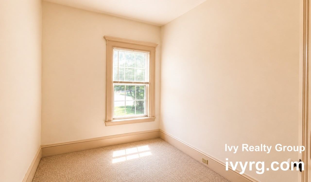 45 Nashua St #2 - Photo 5 of 13