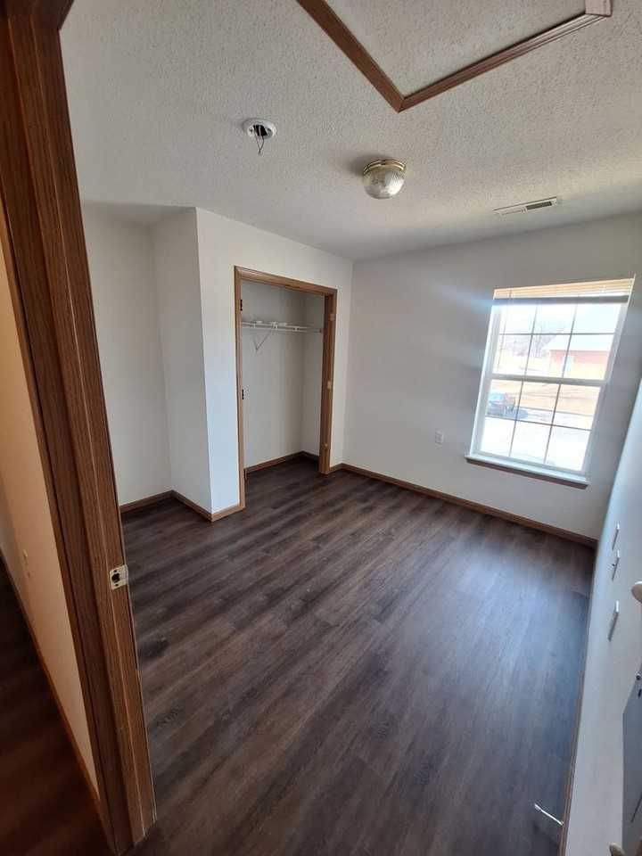 Woodcrest Village - Photo 4 of 14