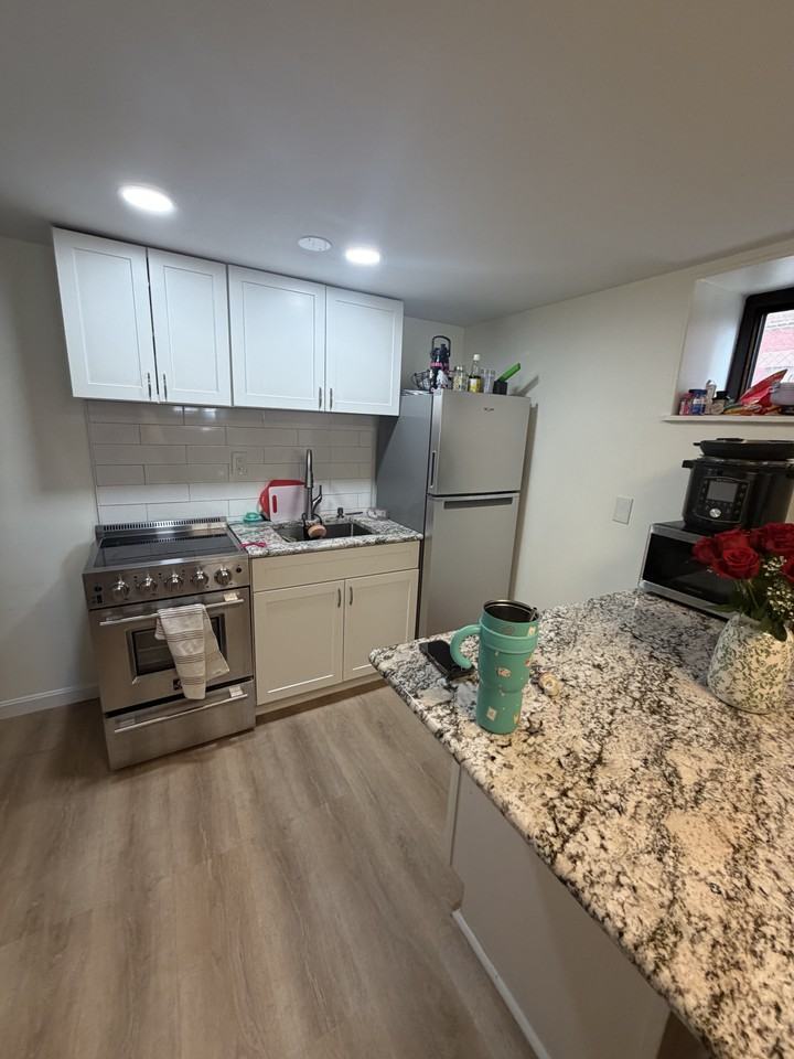 32 Reedsdale St #D