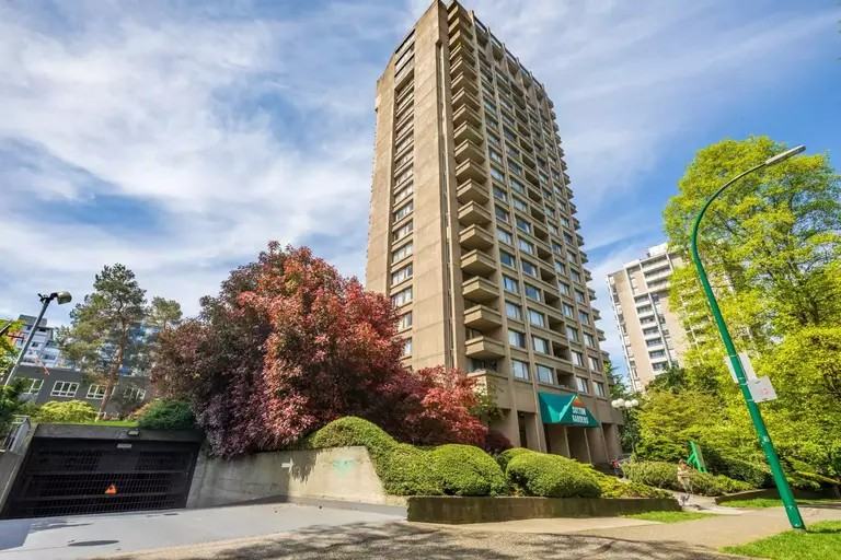 1260 Nelson St #801
