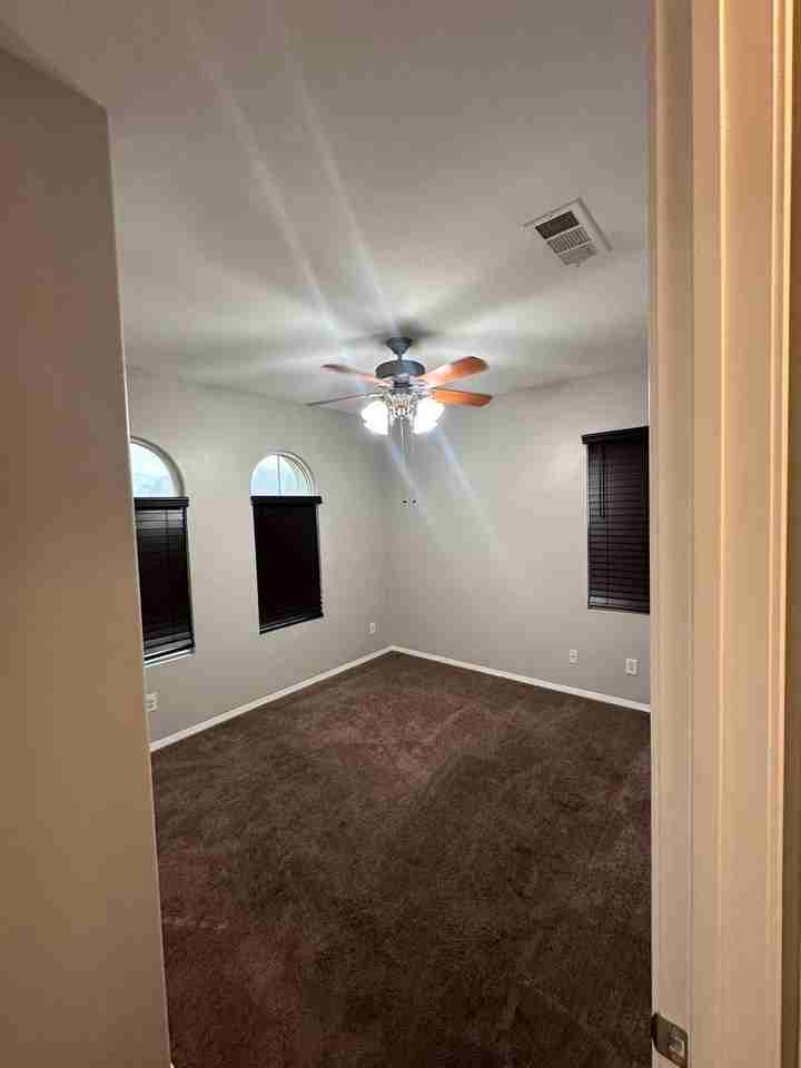 1499 Mendocino Way - Photo 2 of 50